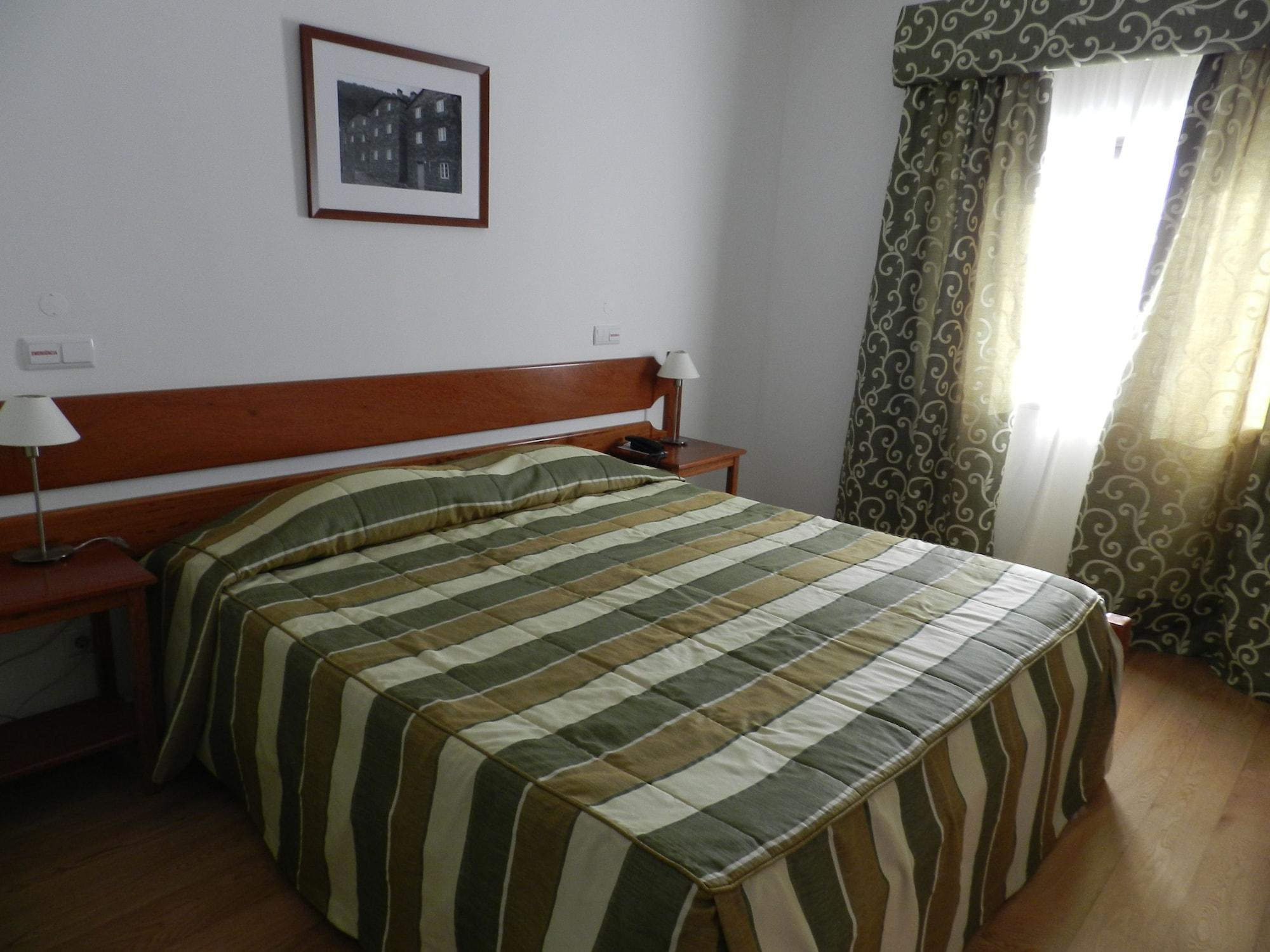 Hotel Albergaria Senhora Do Espinheiro Seia Extérieur photo